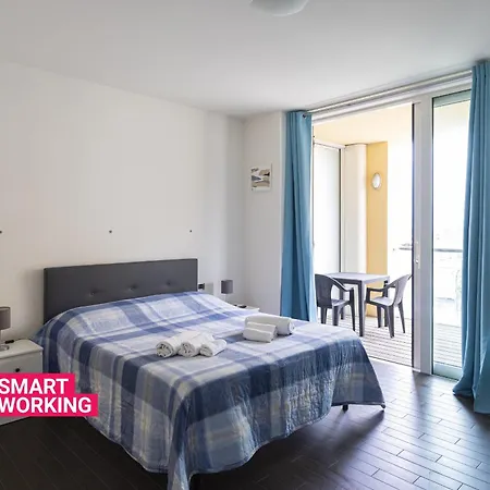 Sunny See Docklands By Wonderful Italy Savona